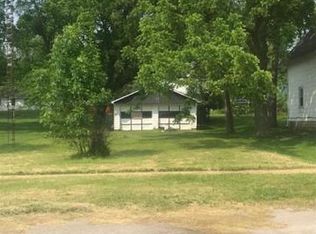 313 E Scott St, Odell, IL 60460