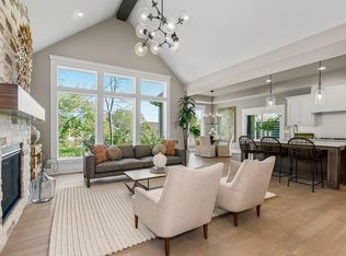 12694 S Wrangler St, Olathe, KS 66061