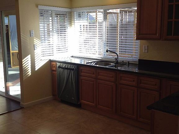 3rd image of 3254 Hedda Ct