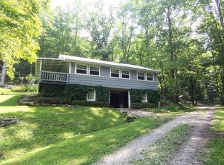 108 Our Place Rd, Topton, NC 28781