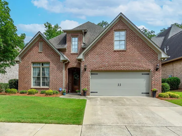 225 Courtside Dr, Birmingham, AL 35242