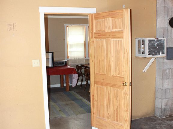 5th image of 1566 Browndeer Ave