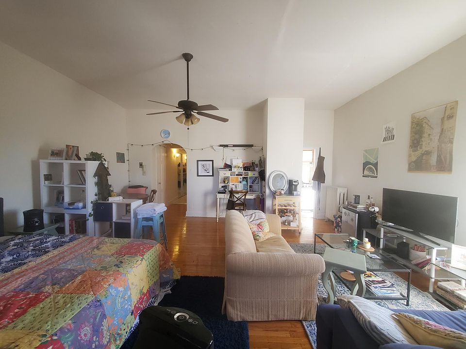 1st image of 4116 Spruce St APT 4F