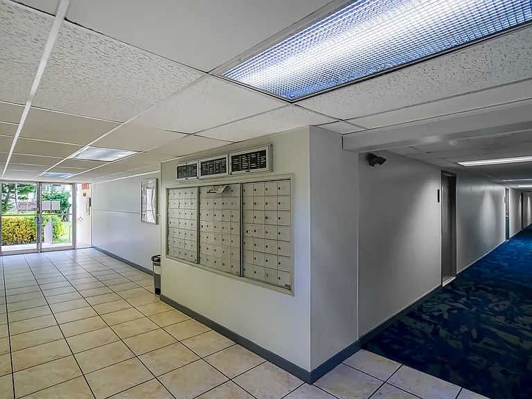 2000 Atlantic Shores Blvd #410 — Photo 9