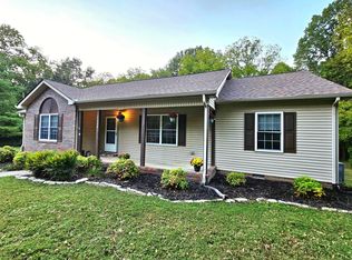 2524 Distillery Rd, Greenbrier, TN 37073