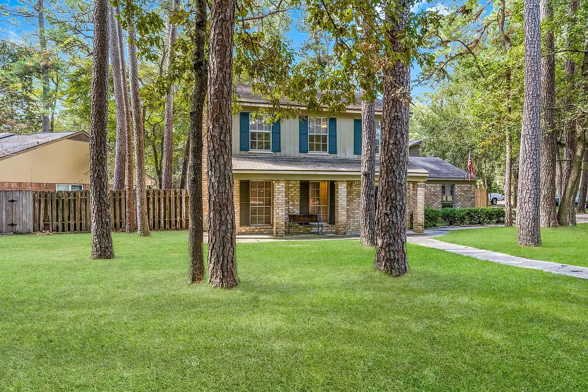 Building Photo - 2015 E Lacey Oak Cir