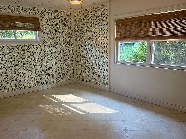 413 Goat Hill Rd — Photo 9