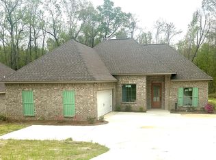 202 Falcon Ridge Rd, Vicksburg, MS 39180