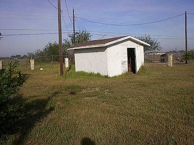 5th image of 5309 Nicole Dr