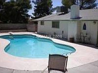 5th image of 4410 Greenhill Dr