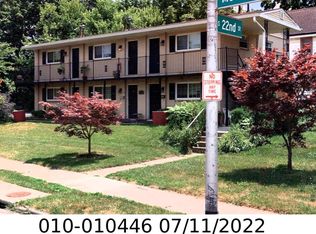 975 Mooberry St, Columbus, OH 43205