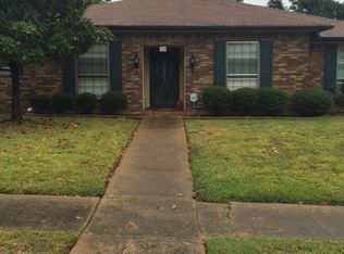 118 Waits Cir, Garland, TX 75043