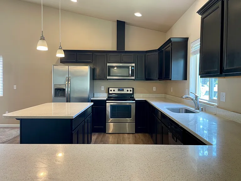 102 Alpha Ln — Photo 3