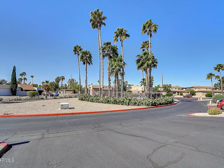 17031 E Calle Del Oro #C — Photo 25