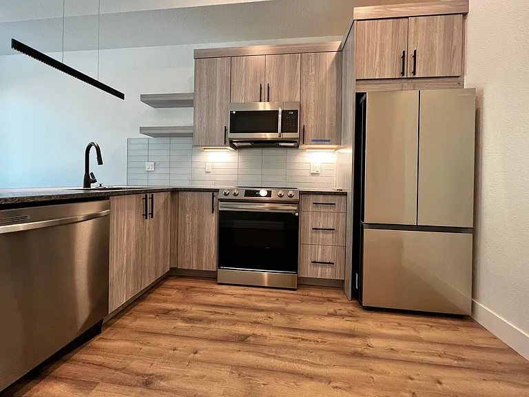 400 N Garfield Ave #202 — Photo 15