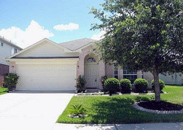 1st image of 4027 Floral Way Ct