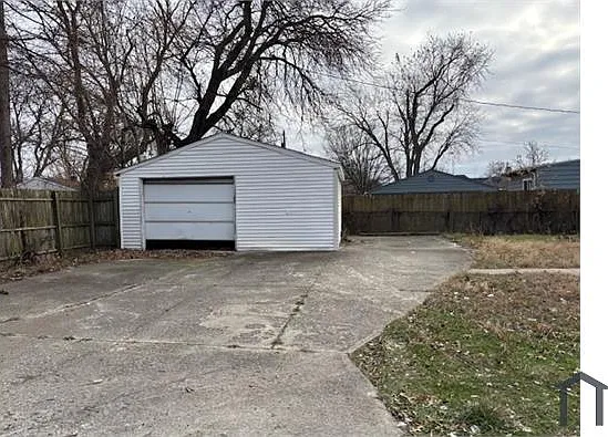 3758 Wallace Blvd — Photo 17