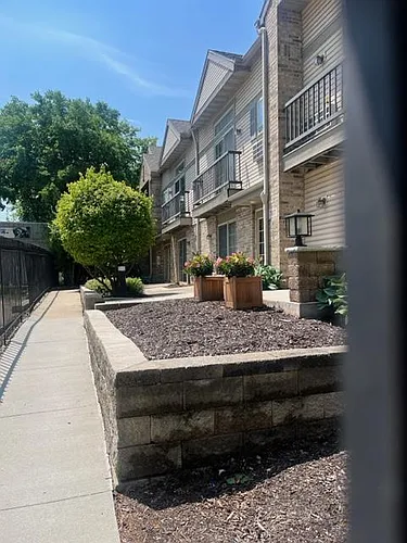 707 E Pleasant St #210 Photo 1