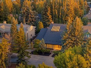 79 N Bel Aire Pl SW, Calgary, AB T2V 2C3