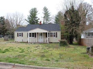 1113 Rosemont Dr, Reidsville, NC 27320