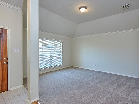 5th image of 3630 Sheldon Dr