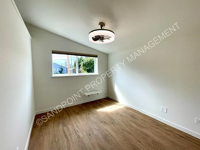 1608 Cedar St #1 — Photo 11
