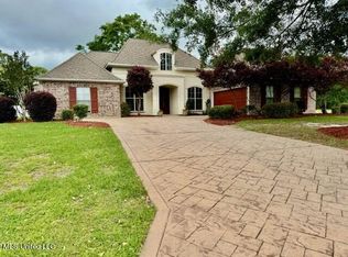402 Hood Point, Picayune, MS 39466
