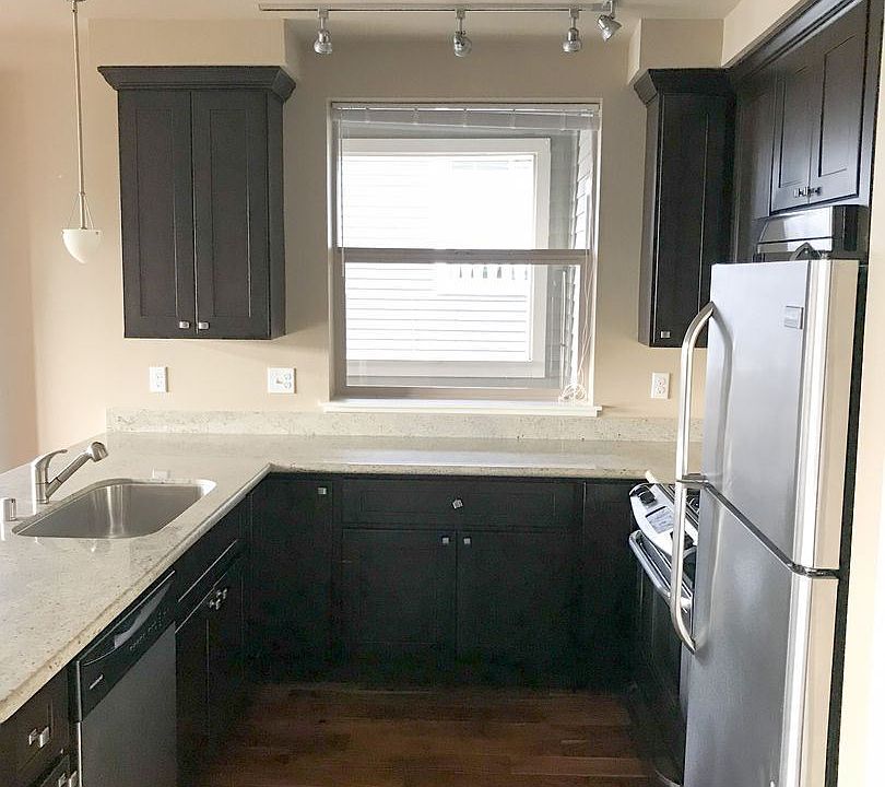 1st image of 1811 17th Ave APT 303