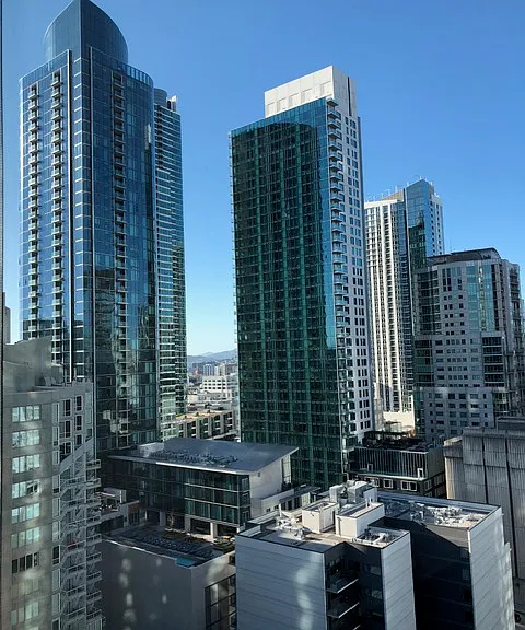 201 Folsom St — Photo 13