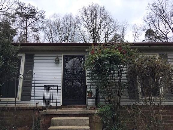 3rd image of 6357 Gateway Ln