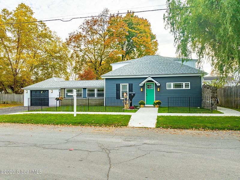 2nd image of 40 117th Street