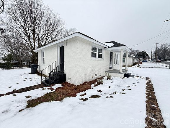 4th image of 602 E Ryder Ave