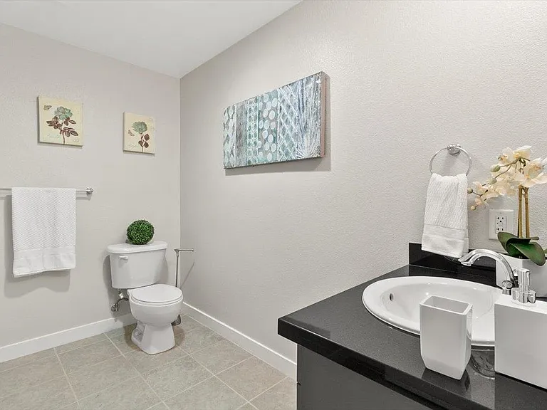 88 Bush St #1106 — Photo 16