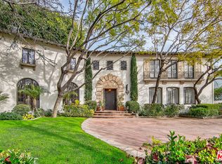 214 N Rossmore Ave, Los Angeles, CA 90004