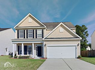 617 English Oak Cir, Moncks Corner, SC 29461