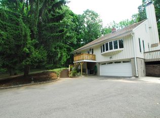 70 Mareu Dr, Watchung, NJ 07069