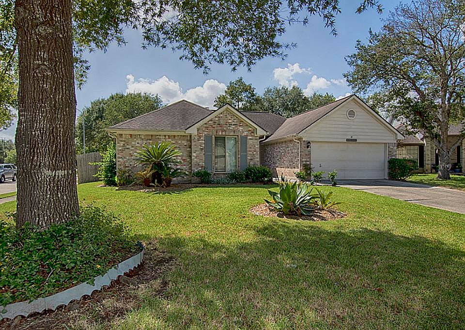 1st image of 16010 Copper Canyon Dr
