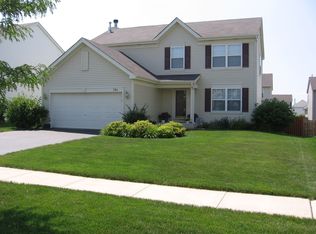 791 Sapphire Dr, Bolingbrook, IL 60490