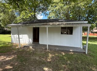 406 N Montgomery St, Gilmer, TX 75644