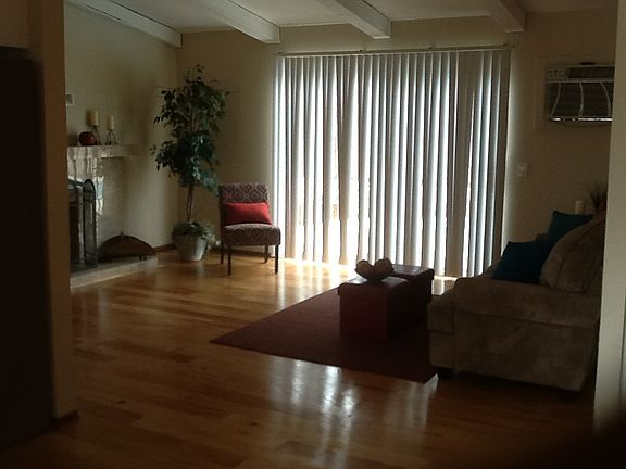 4th image of 2230 E Washington Ave