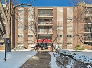 64 Main St APT 44B, Stoneham, MA 02180