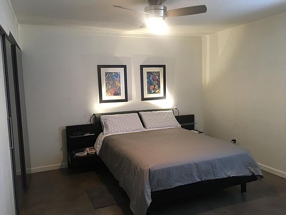 5th image of 3828 N 32nd St Unit 110