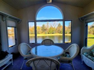 W4776 Potter Rd, Elkhorn, WI 53121