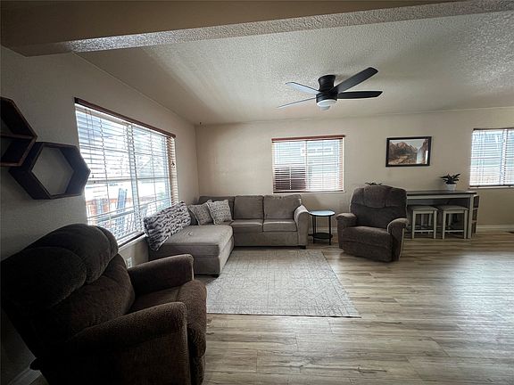 4th image of 4847 Sonoma St