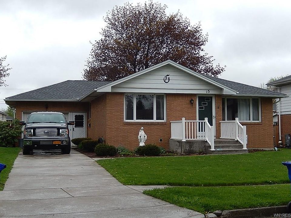 1st image of 15 Southgate Dr