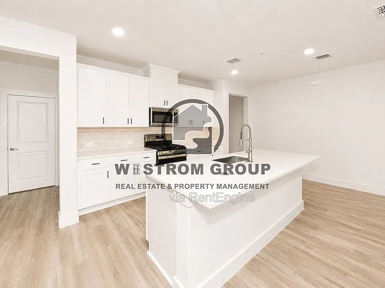 8816 Enclave Way — Photo 10