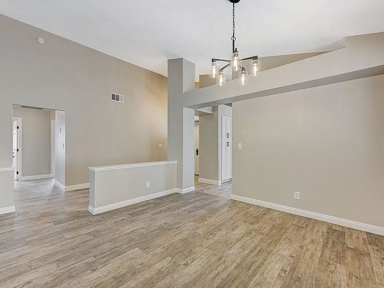 272 Comfort Dr — Photo 11