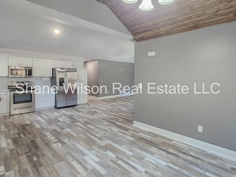 1412 Stevenson Dr — Photo 18