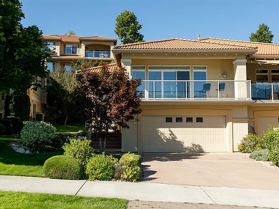 3rd image of 2286 Country Club Dr
