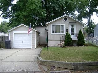 97 Hillsdale Ter, Keyport, NJ 07735